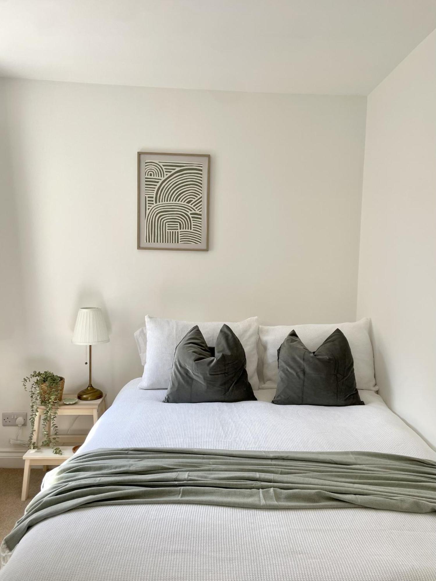 New Apartment In Town Centre Bournemouth Bagian luar foto